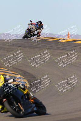 media/Dec-18-2022-SoCal Trackdays (Sun) [[8099a50955]]/Turns 9 and 10 Set 2 (1055am)/